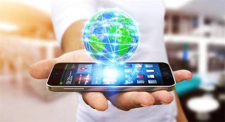 三大件,智能手機、電腦和網絡基礎設施